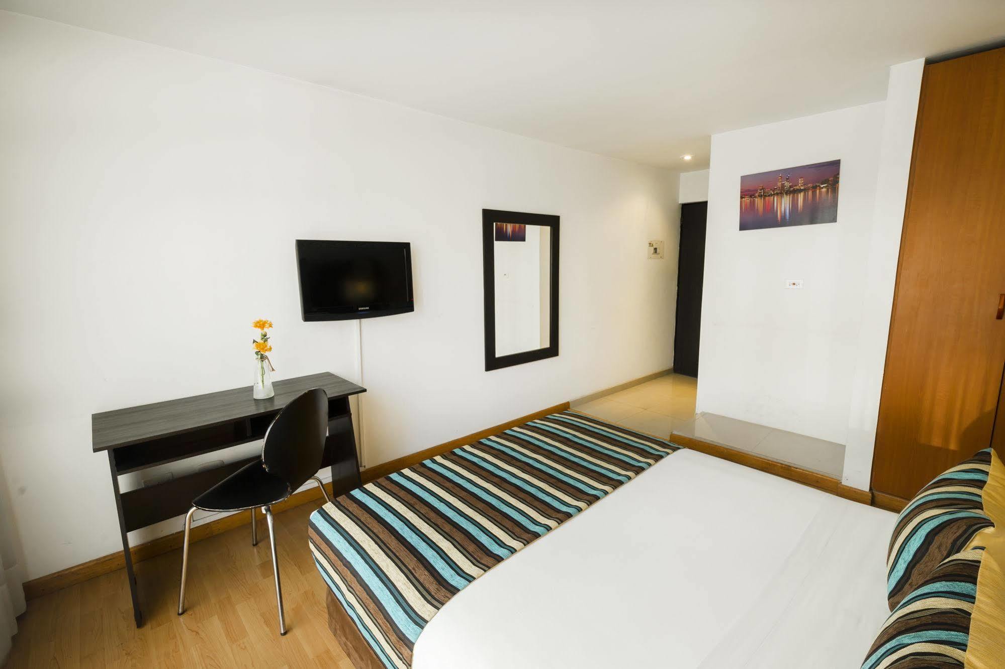 Hotel L'Etoile Javeriana Bogotá Eksteriør bilde
