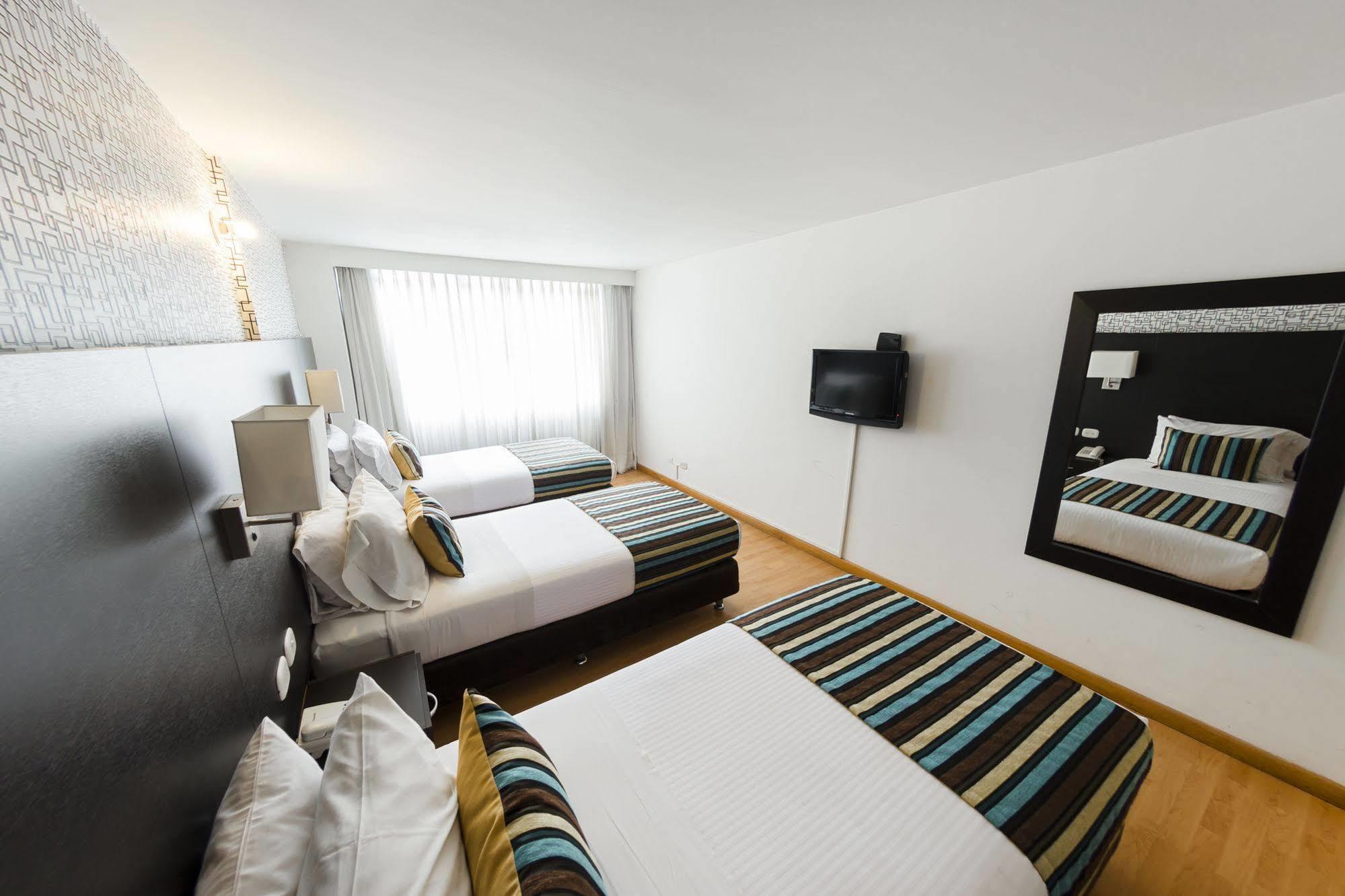 Hotel L'Etoile Javeriana Bogotá Eksteriør bilde